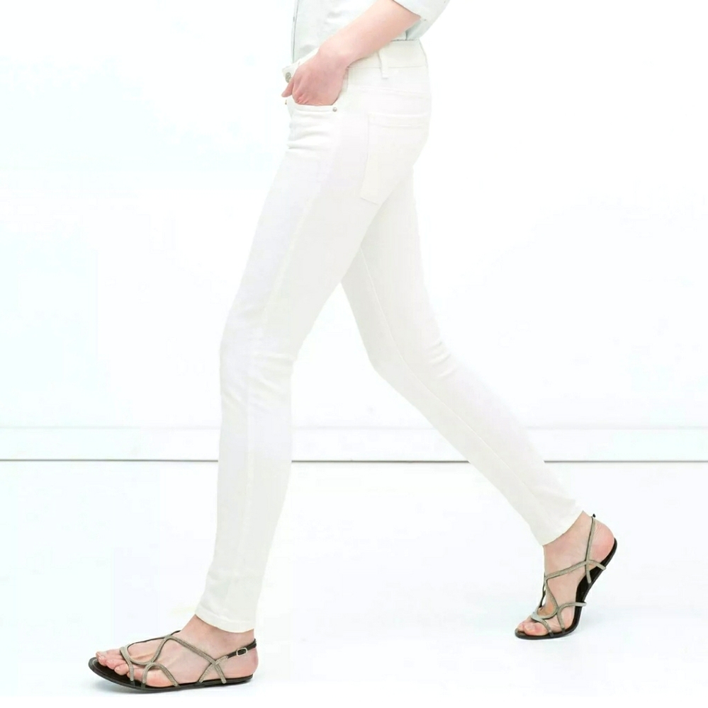 Zara Basic Skinny white Denim